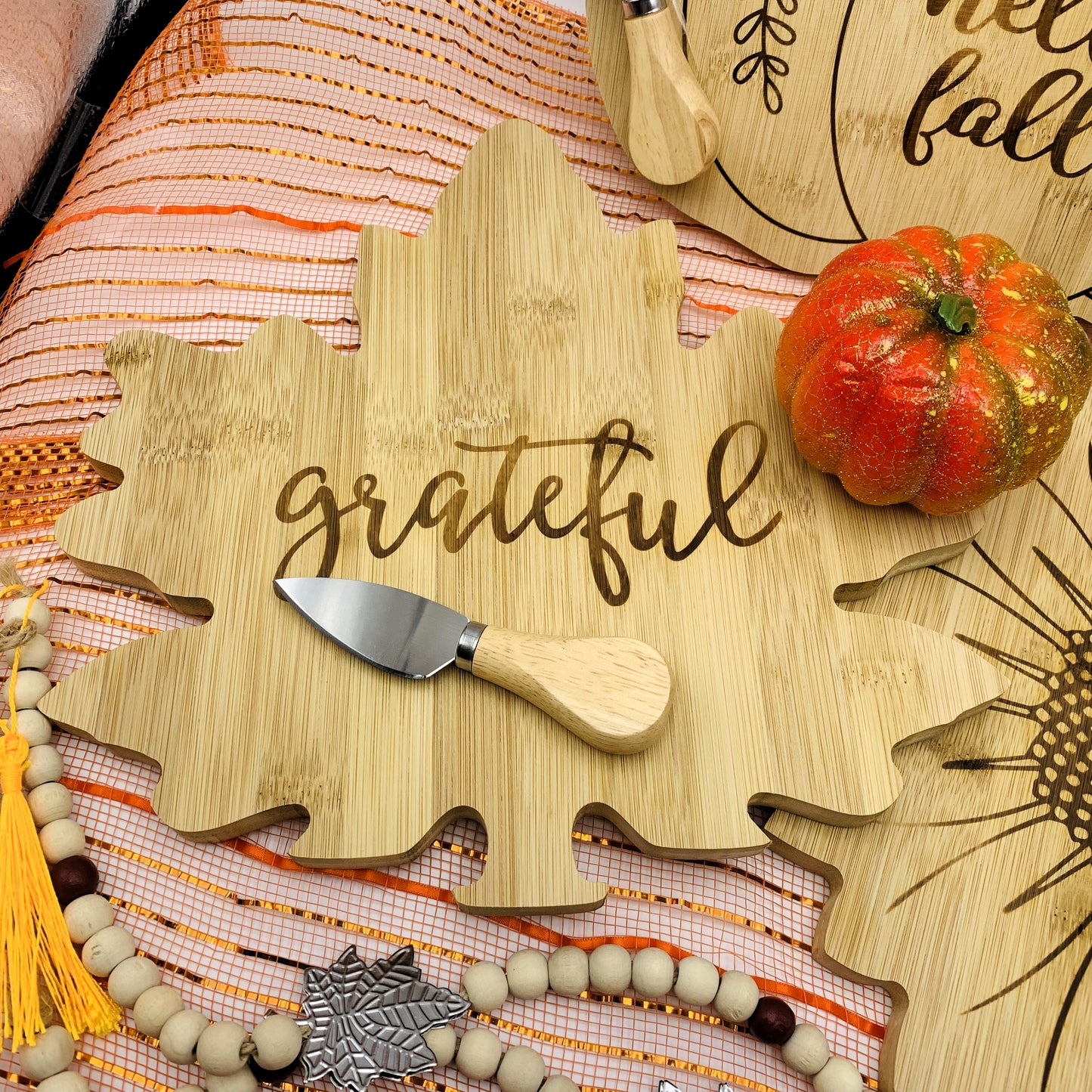 Grateful Cheese Board Set: The Perfect Beginning to Any Gathering!